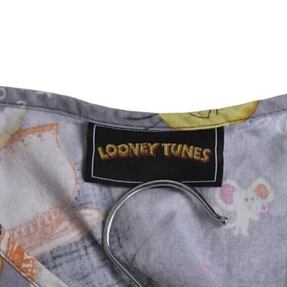 Looney Tunes Tweedy Bird Scrub Top Time For Tea Teacup Gray Large - Picture 7 of 10